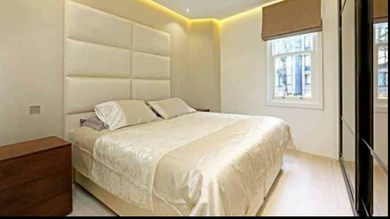 Heart Of Knightsbridge - Stunning Air Conditioned Apartment - 1 Minute Walk From Harrods Londra Exterior foto